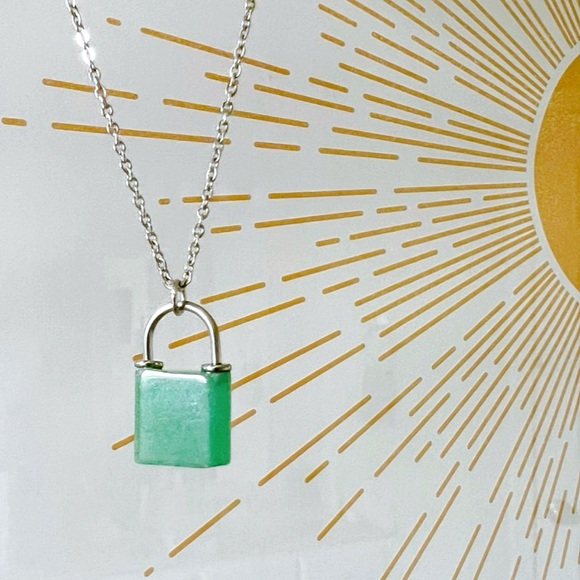 Jewelry - Green Aventurine Lock Necklace